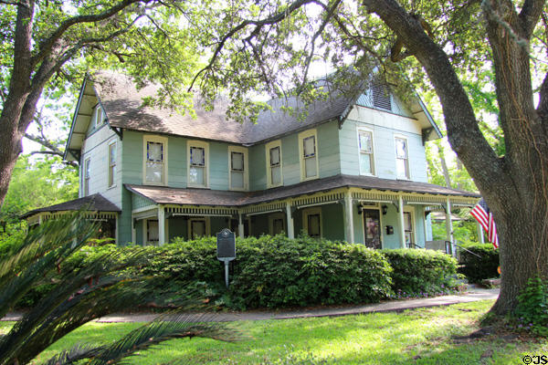 Emmett Beuhler House (c1890) (701 W. Cypress Ave.). Orange, TX.