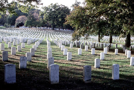 Rows of tomb in Arlington National Cemetery. Arlington, VA.