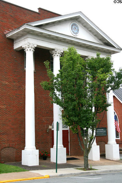 Independent Orange Lodge Masonic Opera House (1885) (149 W. Main St.). Orange, VA.