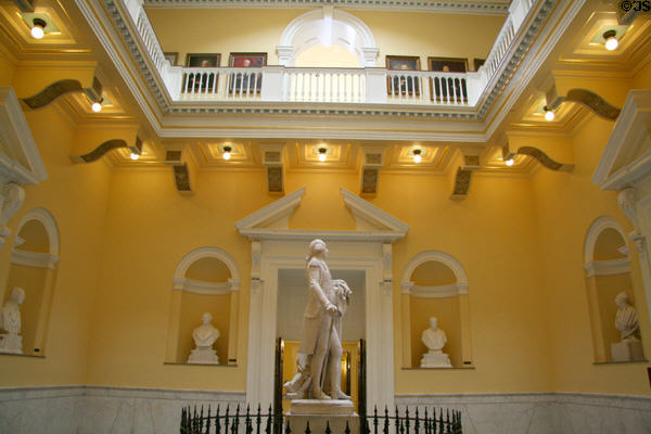 Rotunda of Virginia State Capitol with busts of Virginian American Presidents. Richmond, VA.