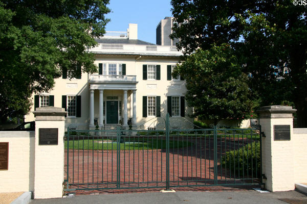 Virginia Governor's Mansion where three Presidents have lived: Monroe, Tyler, William Henry Harrison. Richmond, VA.