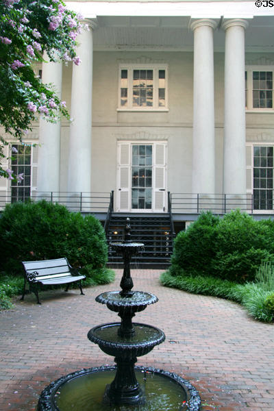 Garden at rear of White House of the Confederacy. Richmond, VA.