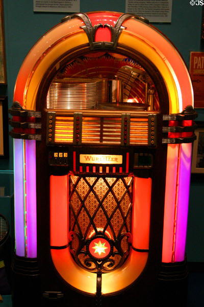 Wurlitzer jukebox at Museum of Virginia History. Richmond, VA.