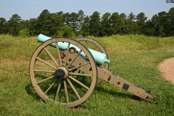 Canon on Petersburg National Battlefield siege line. Petersburg, VA.