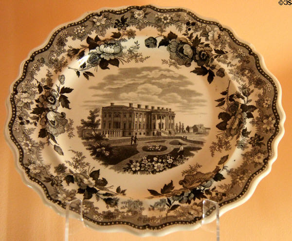 White House commemorative plate at Shelburne Museum. Shelburne, VT.