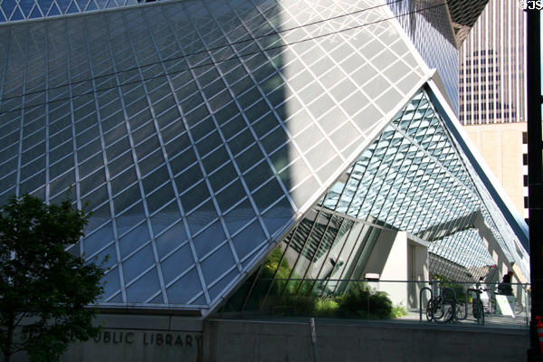 Angles of Seattle Public Library. Seattle, WA.