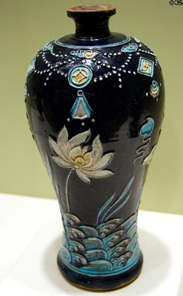 Ming dynasty vase with enamel decoration (15thC) in Chinese collection of Seattle Art Museum. Seattle, WA.