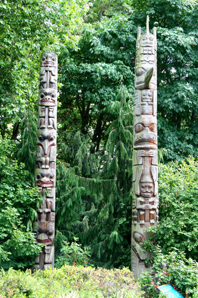 Replicas of Tsimshian Memorial Pole (1880 & 1969) & Haida House Frontal Pole (c1870 & 1971) at Burke Museum of University of Washington. Seattle, WA.