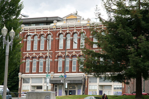 Pinkerton Block (1889) (1702 Jefferson Ave.) on University of Washington, Tacoma. Tacoma, WA. Style: Italianate. Architect: Dennis & Proctor.
