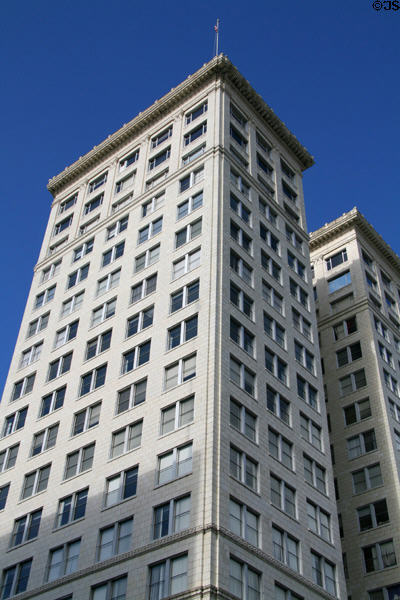 Washington Building (1925) (17 floors) (1019 Pacific Ave.). Tacoma, WA. Architect: John Graham.