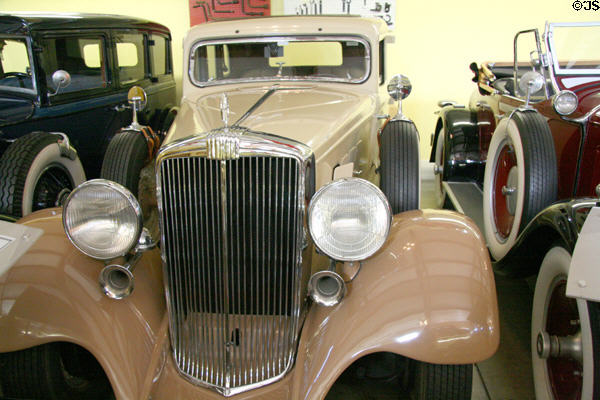 Hupmobile Series I-326 (1933) at LeMay Museum. Tacoma, WA.