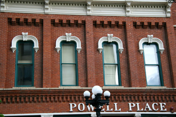 Architectural details of Italianate heritage commercial row (200 Main St.). La Crosse, WI.