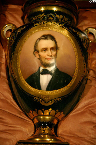 Commemorative Royal Vienna Porcelain vase (1893) with portrait of Abraham Lincoln painted by Rob Pilz at Wisconsin Veterans Museum. Madison, WI.