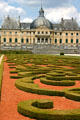 Formal hedge design & Vaux-le-Vicomte chateau. Melun, France.