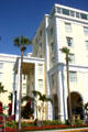 Hotel at County & Hanson St. Palm Beach, FL.