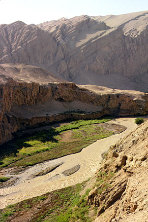 Road to Bezeklik Caves, Turpan. China.