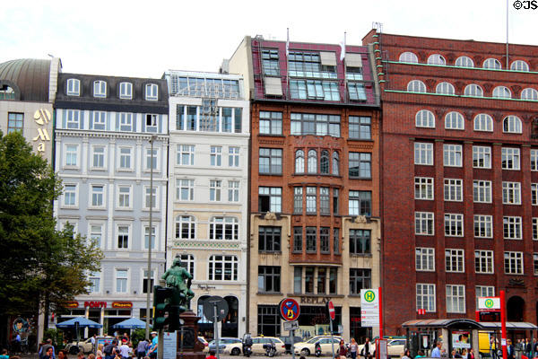 Gänsemarkt buildings with statue of Gotthold Ephraim Lessing (1881) German writer by Fritz Schaper. Hamburg, Germany.