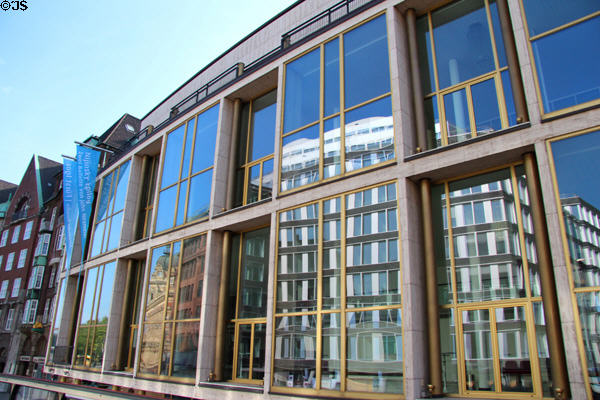 StaatsOper (1955) (Große Theaterstraße 27, near Gänsemarkt). Hamburg, Germany.