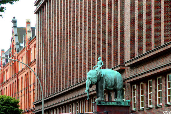 Elephant rider figure (1920s) on DAG House by Ludwig Kunstmann. Hamburg, Germany.