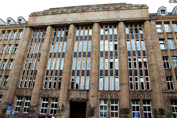 Government building at Steinstraße 10 with pillars & carvings. Hamburg, Germany.