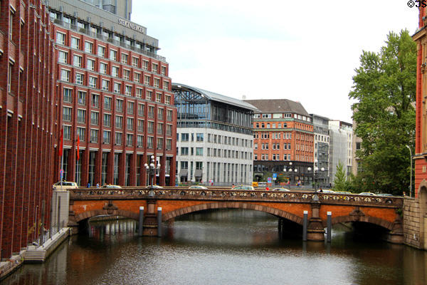 Bridge across Alsterfleet in canal district. Hamburg, Germany.