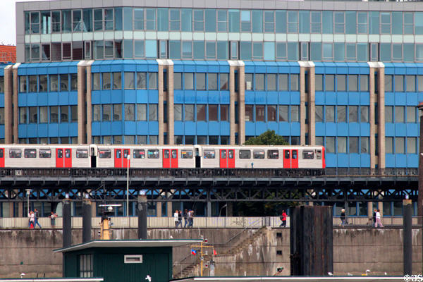 Johannisbollwerk streetscape with Subway train. Hamburg, Germany.