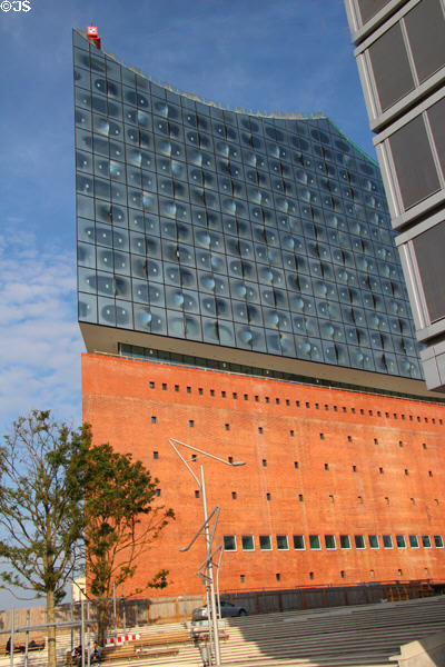 Elbphilharmonie concert hall (2017) on Grasbrook Peninsula of Elbe River in HafenCity. Hamburg, Germany.