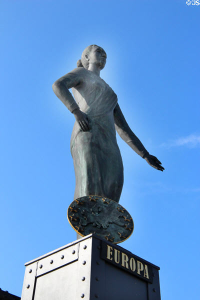 Statue of Europa on Brooksbrücke. Hamburg, Germany.