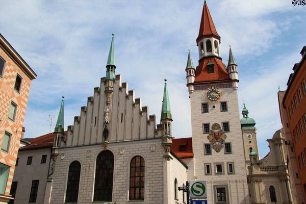 Old Town Hall (Altes Rathaus) (c1480 atop 14thC or earlier original) & rebuilt after WWII. Munich, Germany. Style: Late-Gothic. Architect: Jörg von Halsbach.