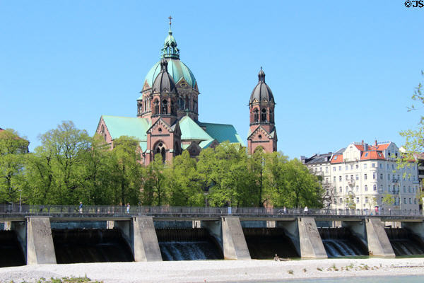 St Lukas Lutheran church (1893-6) on banks of Isar River (between Steinsdorfstraße & Mariannenplatz). Munich, Germany. Architect: Albert Schmidt.