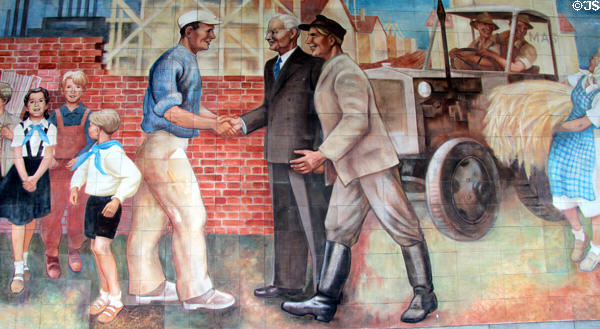 Section Building the Republic socialist mural (1952) by Max Lingner at Detlev Rohwedder. Berlin, Germany.