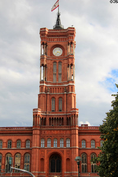 Berliner Rotes Rathaus (1861-9, rebuilt 1951-6). Berlin, Germany. Architect: Herrmann F. Waesemann.