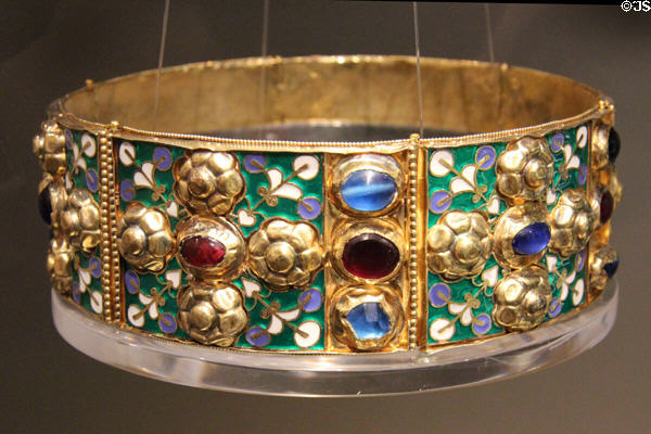Iron Crown of the Kings of Lombardy (copy) (5th-9thC) at New Aachen City Museum. Aachen, Germany.