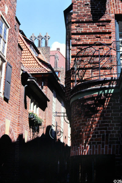 Böttcherstrasse decorated with wrought iron features shops for arts & crafts. Bremen, Germany.