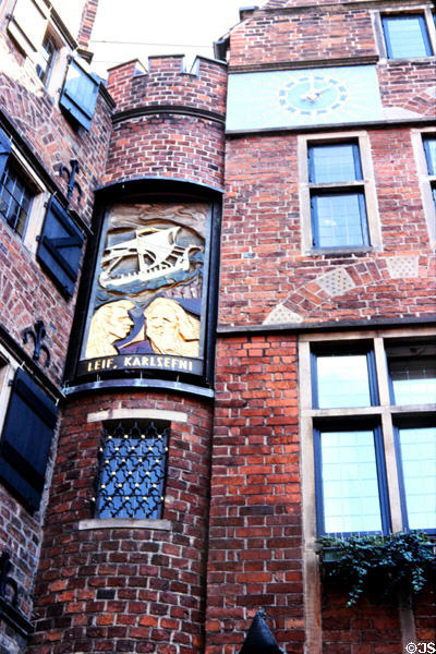 Böttcherstrasse with plaque of Leif, Karlsefni. Bremen, Germany.
