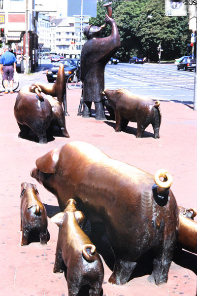 Pig Herder sculpture (1974) by Peter Lehmann (on Sögestrasse). Bremen, Germany.