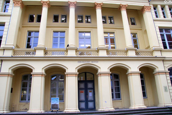 Zoology Institute of University of Rostock. Rostock, Germany.