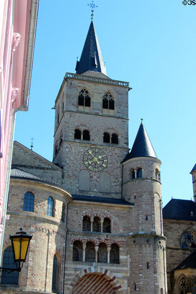 High Cathedral of St Peter aka Trier Cathedral (opened 1270 with additions over centuries) is oldest church in Germany. Trier, Germany. Style: Early Romanesque, Gothic, Baroque. Architect: Gottfried Böhm, Nikolaus Rosiny, Johann Georg Judas.