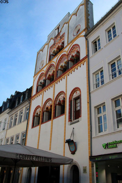 House of the Three Kings (Dreikkönigenhaus) (c1230) Early Gothic townhouse. Trier, Germany.