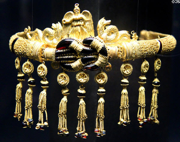 Gold & precious stone diadem (250-150 BCE) from the Black Sea now the Ukraine at Antikensammlungen. Munich, Germany.