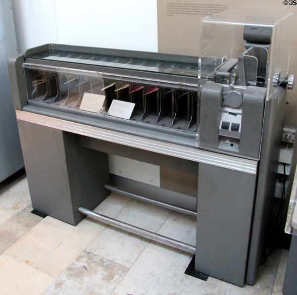 IBM 82 sorter for punch cards (c1962) at Deutsches Museum. Munich, Germany.