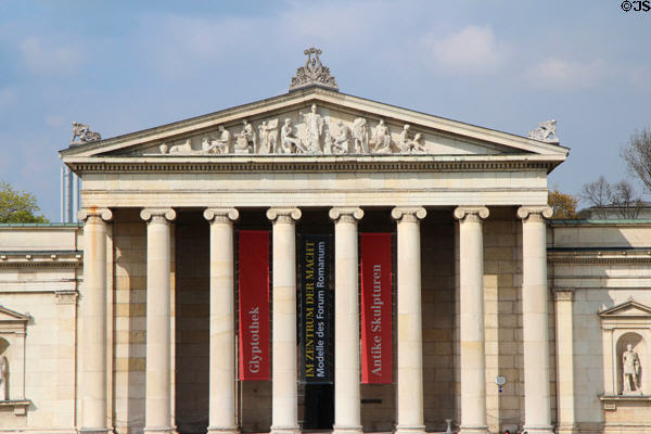 Pediment over Ionic columns at Glyptothek. Munich, Germany.