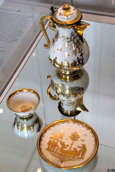 Meissen porcelain service with oriental scene (1731) by Abraham Seuter at Bamberg Old Town Hall Museum of Faience & Porcelain. Bamberg, Germany.