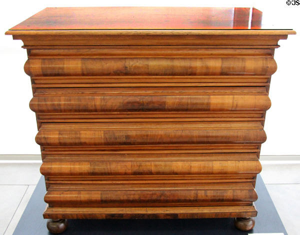 Commode with wave-front (c1730-40) from Nuremberg at Germanisches Nationalmuseum. Nuremberg, Germany.