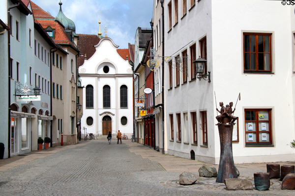 Krippkirche (Nativity) St Nikolaus of Myra (1717) on Reichenstrasse at foot of Schrannengasse. Füssen, Germany. Style: Baroque. Architect: Johann Jakob Herkommer.