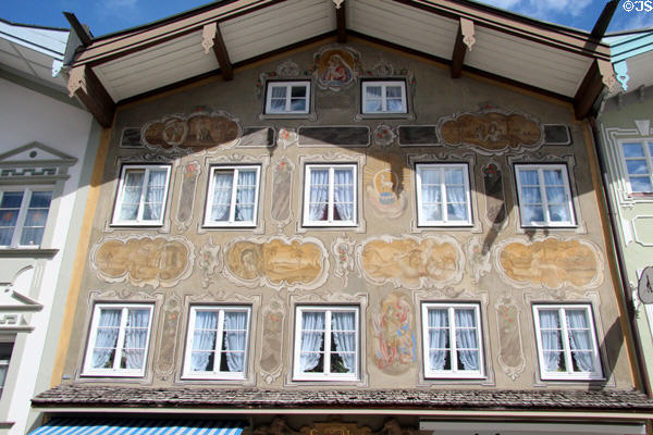 Painted biblical scenes (47 Marktstraße). Bad Tölz, Germany.