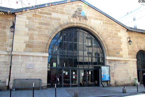 Espace d'animation des Blancs Manteaux (48 Rue Vieille du Temple). Paris, France.