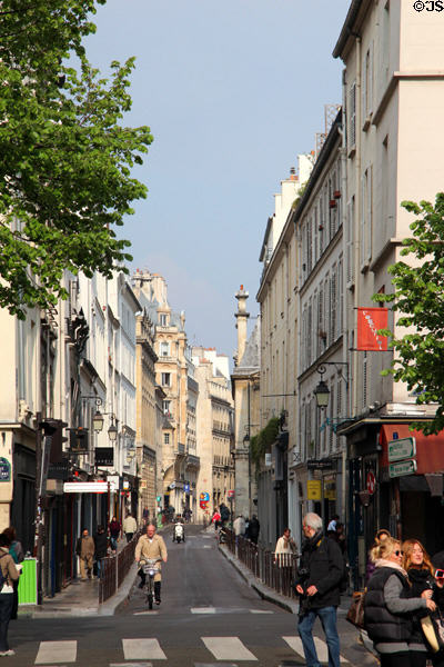 Rue des Francs Bourgeois streetscape in le Marais. Paris, France.