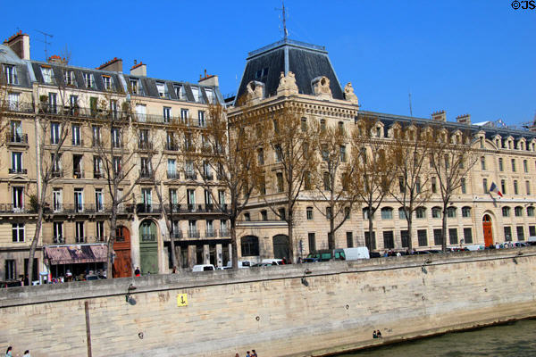 Typical buildings of Île de la Cité. Paris, France.