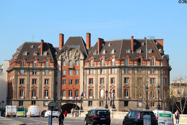 1-3 quai de Conti (1930-2) at south end of Pont Neuf. Paris, France. Architect: Joseph Marrast.
